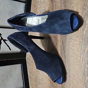 Alfani Elegant Navy Suede Peep-Toe Heels Size 8